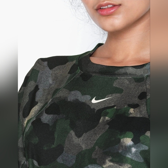 Nike Rebel Dry Crew Camo Sweatshirt - Picture 3 of 5